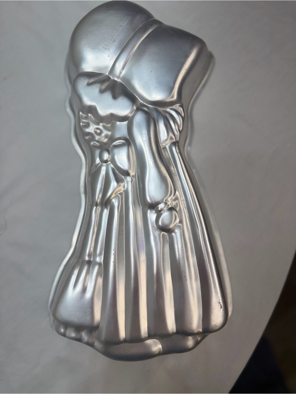 American Greetings Silver Girl Decorative Mold